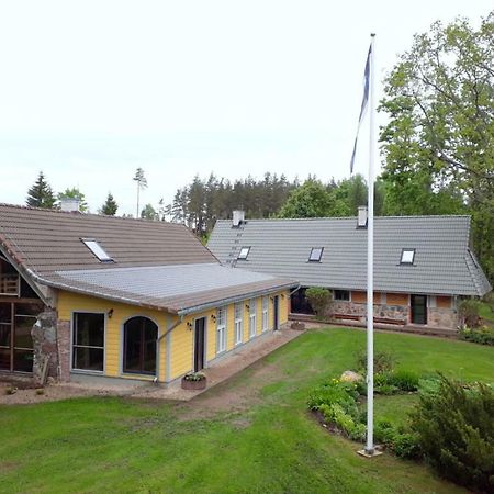 Truu Holiday Houses Ivaste Bagian luar foto
