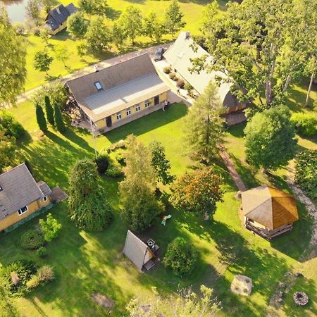 Truu Holiday Houses Ivaste Bagian luar foto